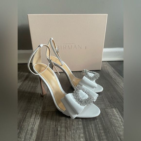 Alexandre Birman Maddie Leather Ankle Strap Sandals - Picture 9 of 14